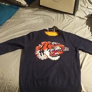 Gucci sweater with tiger logo